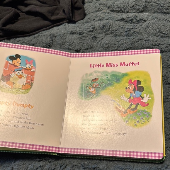 Disney Nursery Rhymes Read-Along Storybook and CD - Picture 4 of 16